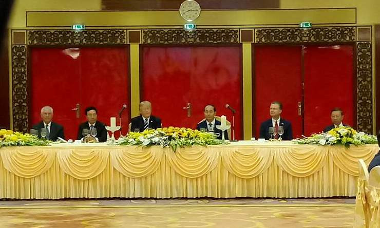 Chủ tịch nước Trần Đại Quang chiêu đãi Tổng thống Donald Trump ảnh 6