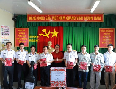 “Đưa” Trường Sa đến gần hơn với đất liền ảnh 3