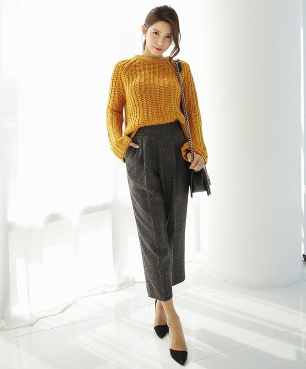 Tuyệt chiêu phối đồ độc đáo ngày Đông cho phái đẹp ở công sở ảnh 11