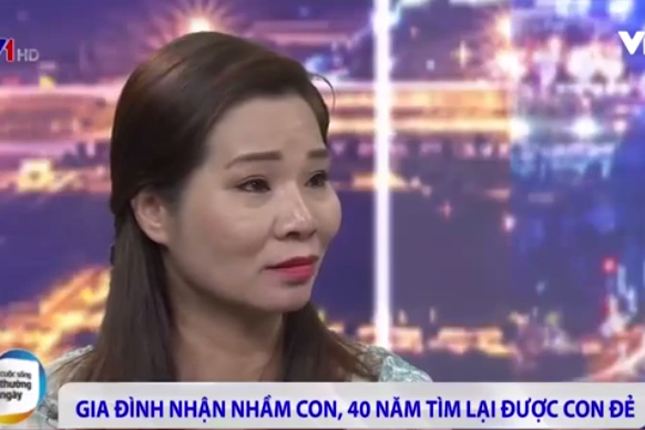 Mẹ tìm thấy con sau 42 năm bị trao nhầm ở nhà hộ sinh Hà Nội ảnh 1