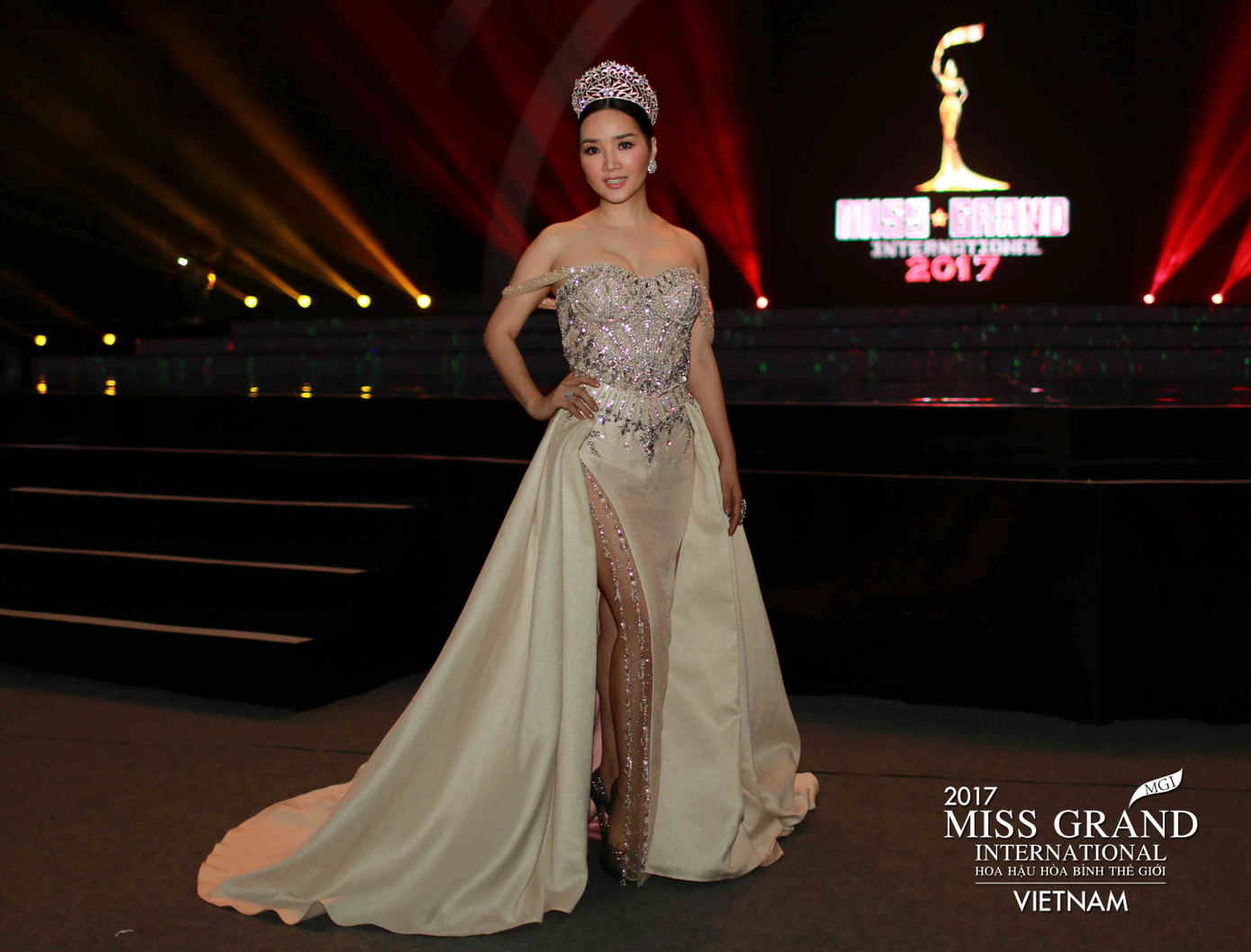 Người đẹp Peru trở thành Hoa hậu Hòa bình Thế giới 2017 ảnh 15