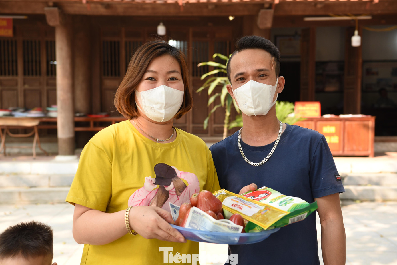 Theo đại diện Ban quản lý khu di tích, năm ngoái, do ảnh hưởng của dịch COVID-19 nên các lượt khách đến thăm quan, tìm hiểu không nhiều - chủ yếu là dân địa phương. Năm nay, khu di tích dự kiến hàng nghìn lượt người đến vãn cảnh, chiêm bái trong ngày Giỗ Tổ Hùng Vương.