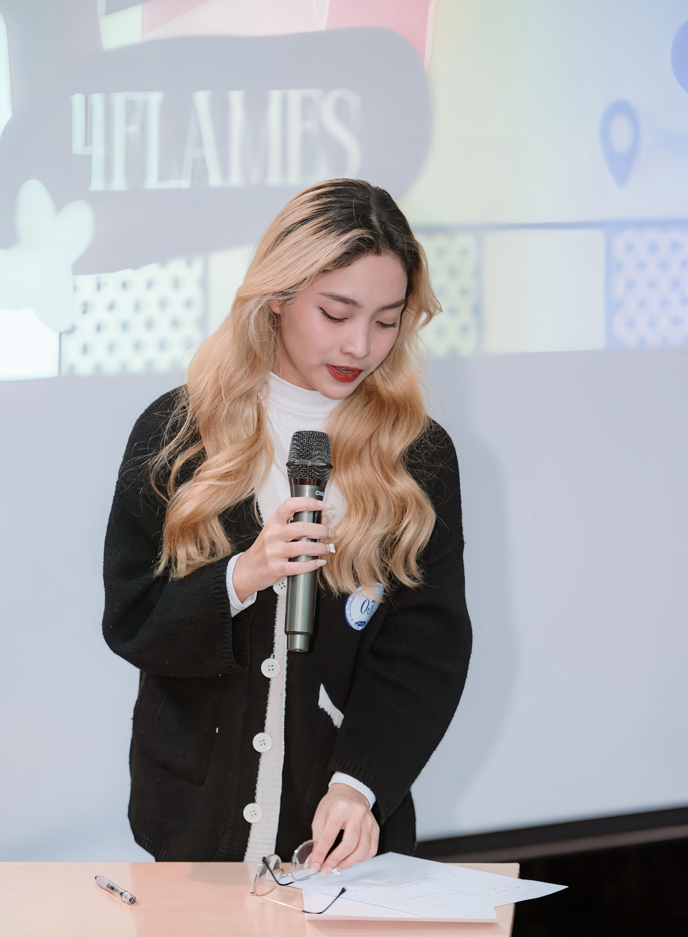 Ngọc Ánh nỗ lực không ngừng trên hành trình trở thành MC. Ngọc Ánh nỗ lực không ngừng trên hành trình trở thành MC.