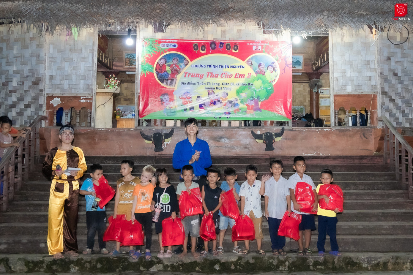 Hạnh phúc khi được góp sức nhỏ để thực hiện những phần việc có ý nghĩa cho cộng đồng, xã hội.