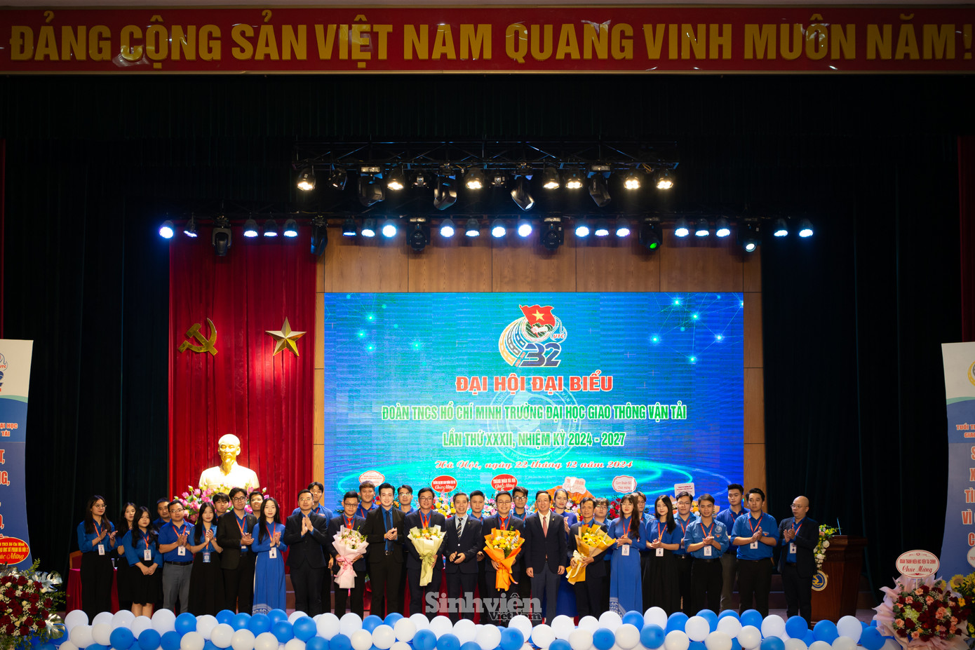 Đại hội ra mắt BCH nhiệm kỳ mới, anh Nguyễn Văn Khởi tiếp tục giữ chức Bí thư Đoàn TNCS Hồ Chí Minh Trường Đại học GTVT. Đại hội ra mắt BCH nhiệm kỳ mới, anh Nguyễn Văn Khởi tiếp tục giữ chức Bí thư Đoàn TNCS Hồ Chí Minh Trường Đại học GTVT.