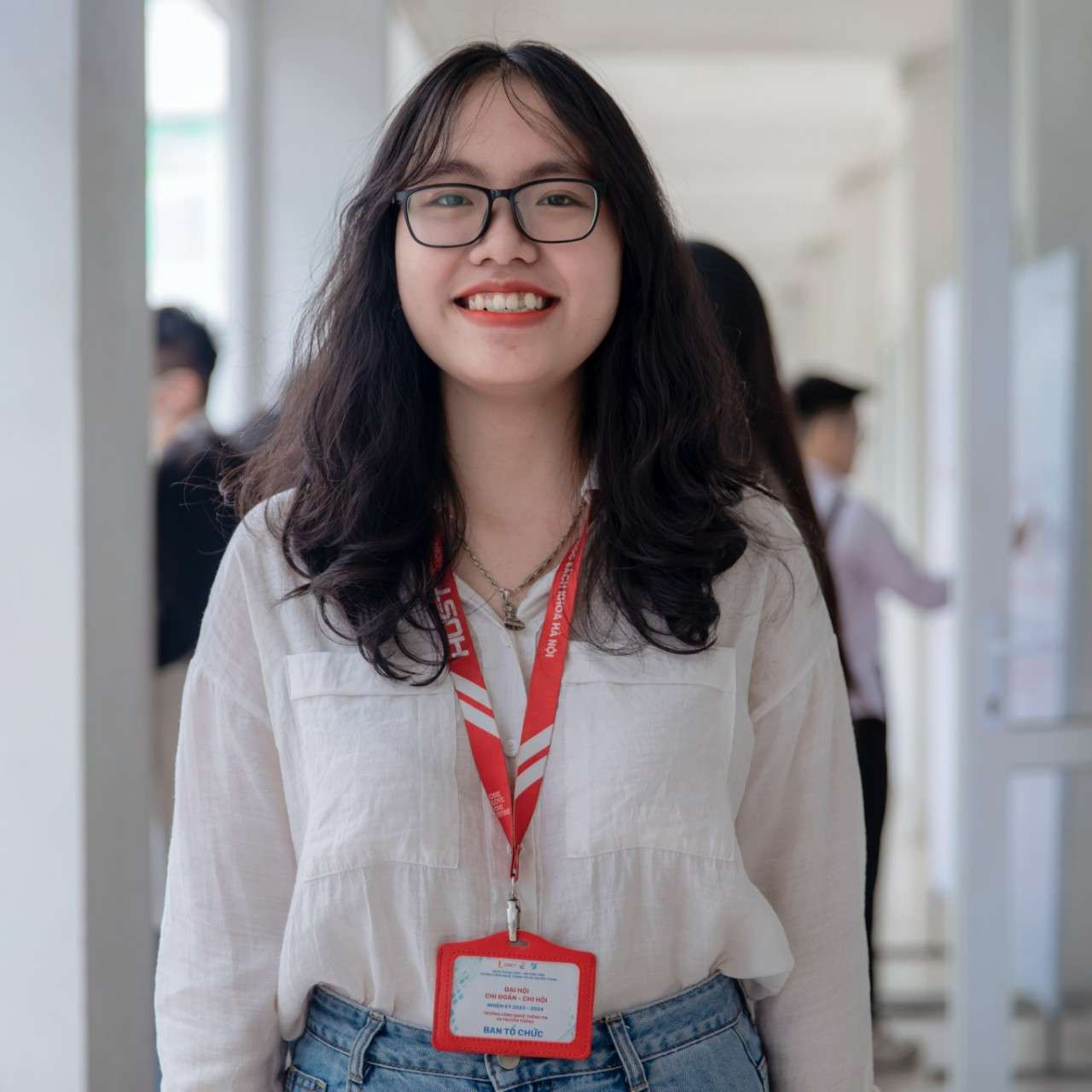 Nguyễn Minh Ngọc (sinh năm 2004) sắp là sinh viên năm 3 ngành Khoa học máy tính, Trường Công nghệ Thông tin và Truyền thông, Đại học Bách khoa Hà Nội. Nguyễn Minh Ngọc (sinh năm 2004) sắp là sinh viên năm 3 ngành Khoa học máy tính, Trường Công nghệ Thông tin và Truyền thông, Đại học Bách khoa Hà Nội.