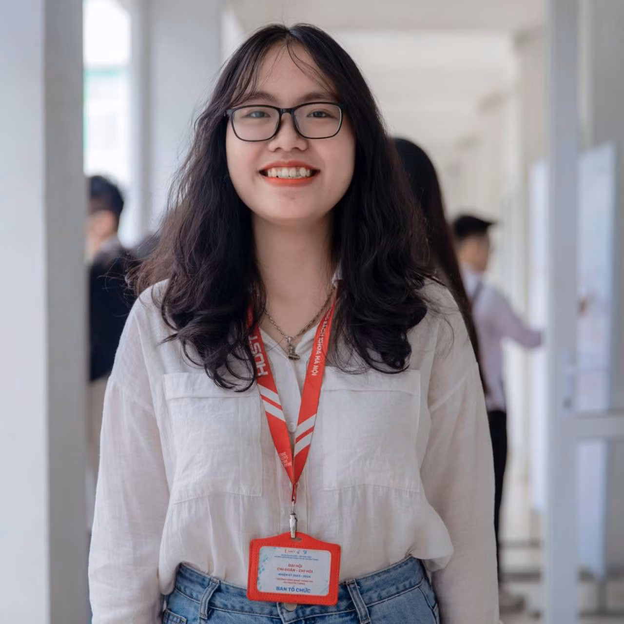 Nguyễn Minh Ngọc (sinh năm 2004) sắp là sinh viên năm 3 ngành Khoa học máy tính, Trường Công nghệ Thông tin và Truyền thông, Đại học Bách khoa Hà Nội. Nguyễn Minh Ngọc (sinh năm 2004) sắp là sinh viên năm 3 ngành Khoa học máy tính, Trường Công nghệ Thông tin và Truyền thông, Đại học Bách khoa Hà Nội.