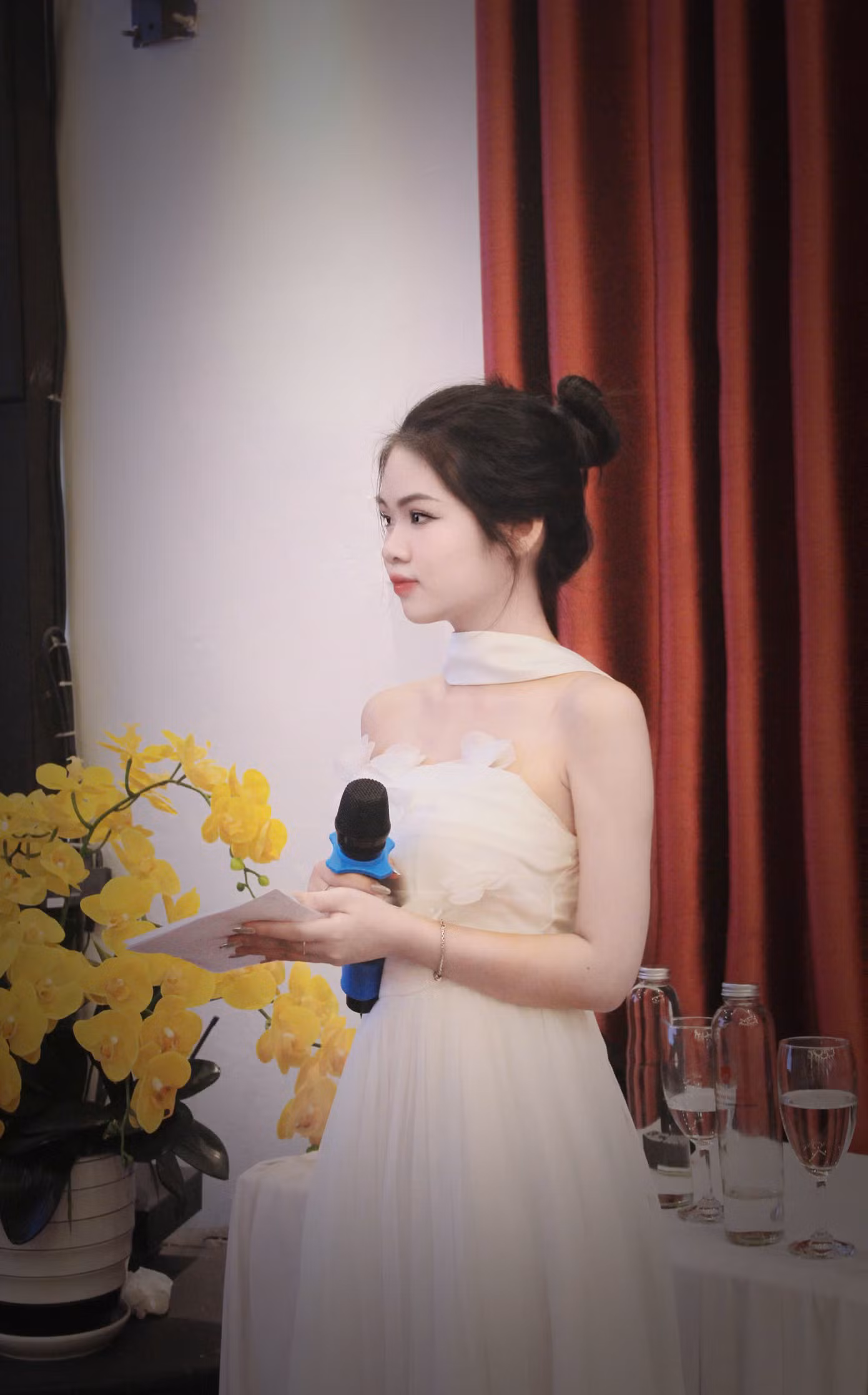 Cô gái nhỏ không ngần ngại trước thử thách nào.