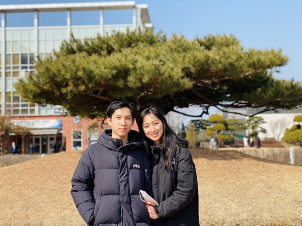 Thùy Giang và Hoàng Quân đã cùng đồng hành với nhau 10 năm. Thùy Giang và Hoàng Quân đã cùng đồng hành với nhau 10 năm.