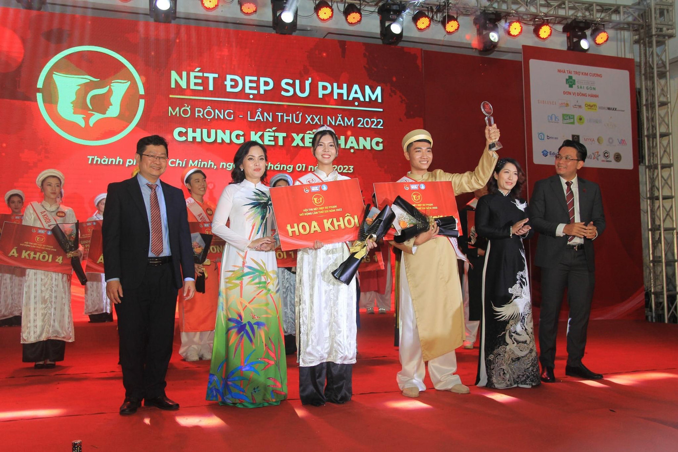 Hoa khôi “Nét đẹp Sư phạm” mở rộng lần thứ XXI năm 2022. Hoa khôi “Nét đẹp Sư phạm” mở rộng lần thứ XXI năm 2022.