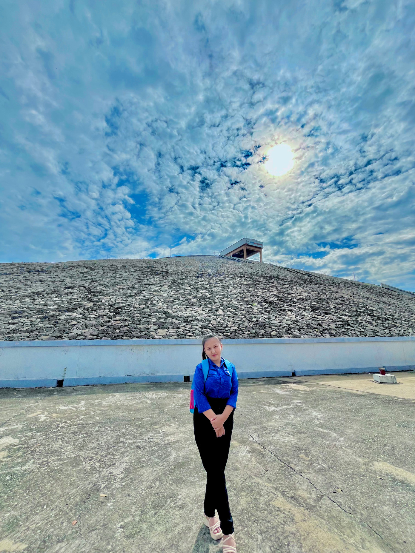 “Dám nghĩ, dám làm và dám thử sức” là châm ngôn của Cẩm Vân.