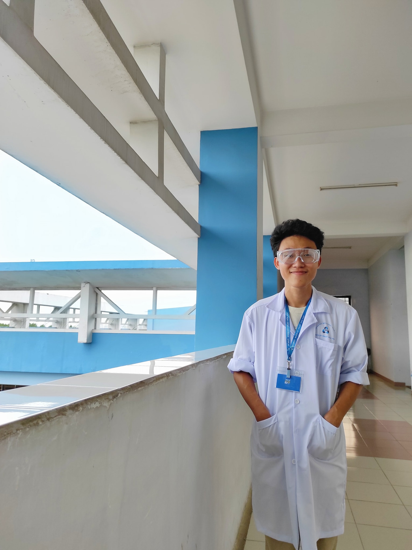 Phan Phạm Đức Minh, sinh viên năm cuối Trường Đại học Bách khoa - Đại học Quốc gia TP.HCM. Phan Phạm Đức Minh, sinh viên năm cuối Trường Đại học Bách khoa - Đại học Quốc gia TP.HCM.