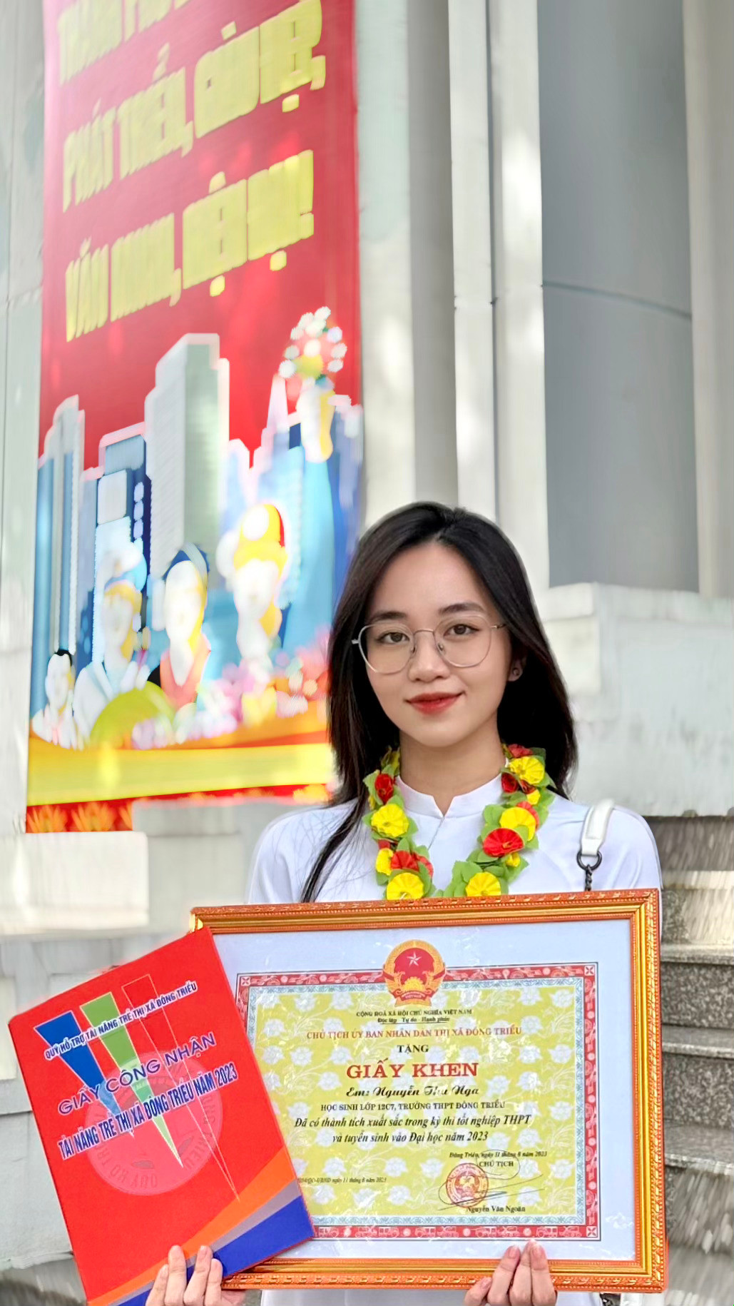 Thu Nga năng nổ tự tin của những năm Trung học phổ thông.