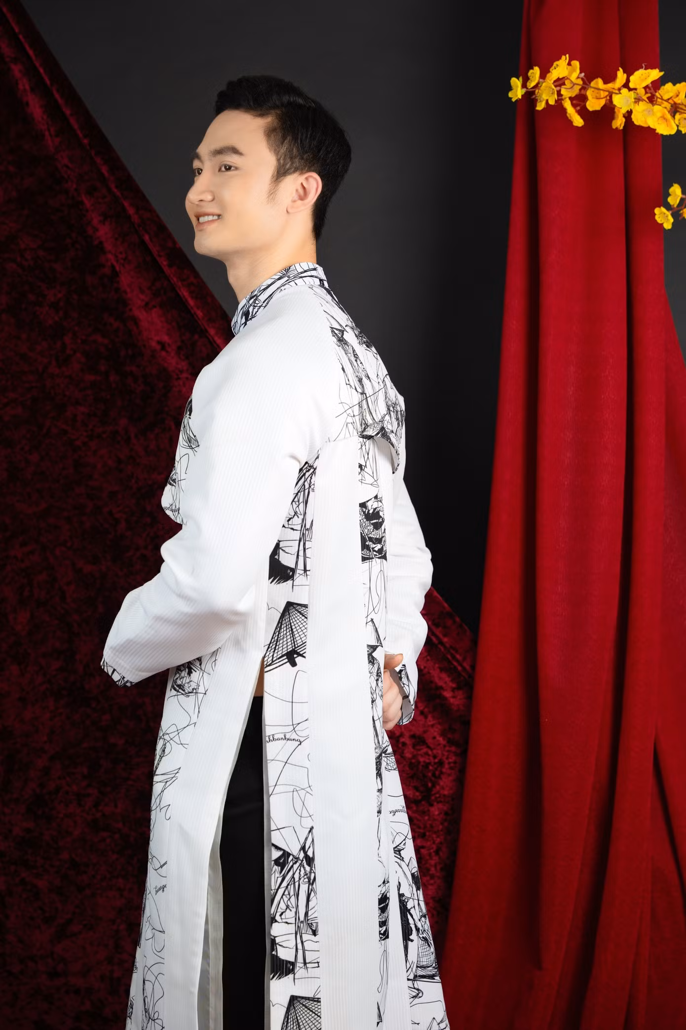 Mong muốn của An là có thể trở thành chàng Nam vương có tấm bằng Thạc sĩ đầu tiên tại Việt Nam.