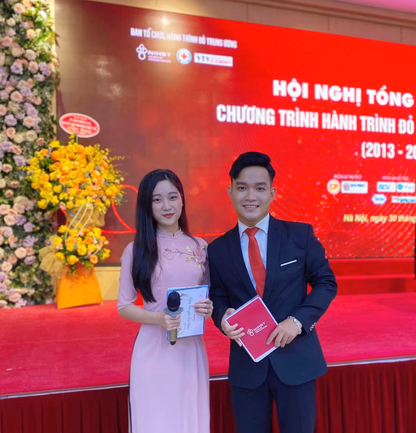 Phương Anh PA tại Hành trình đỏ.