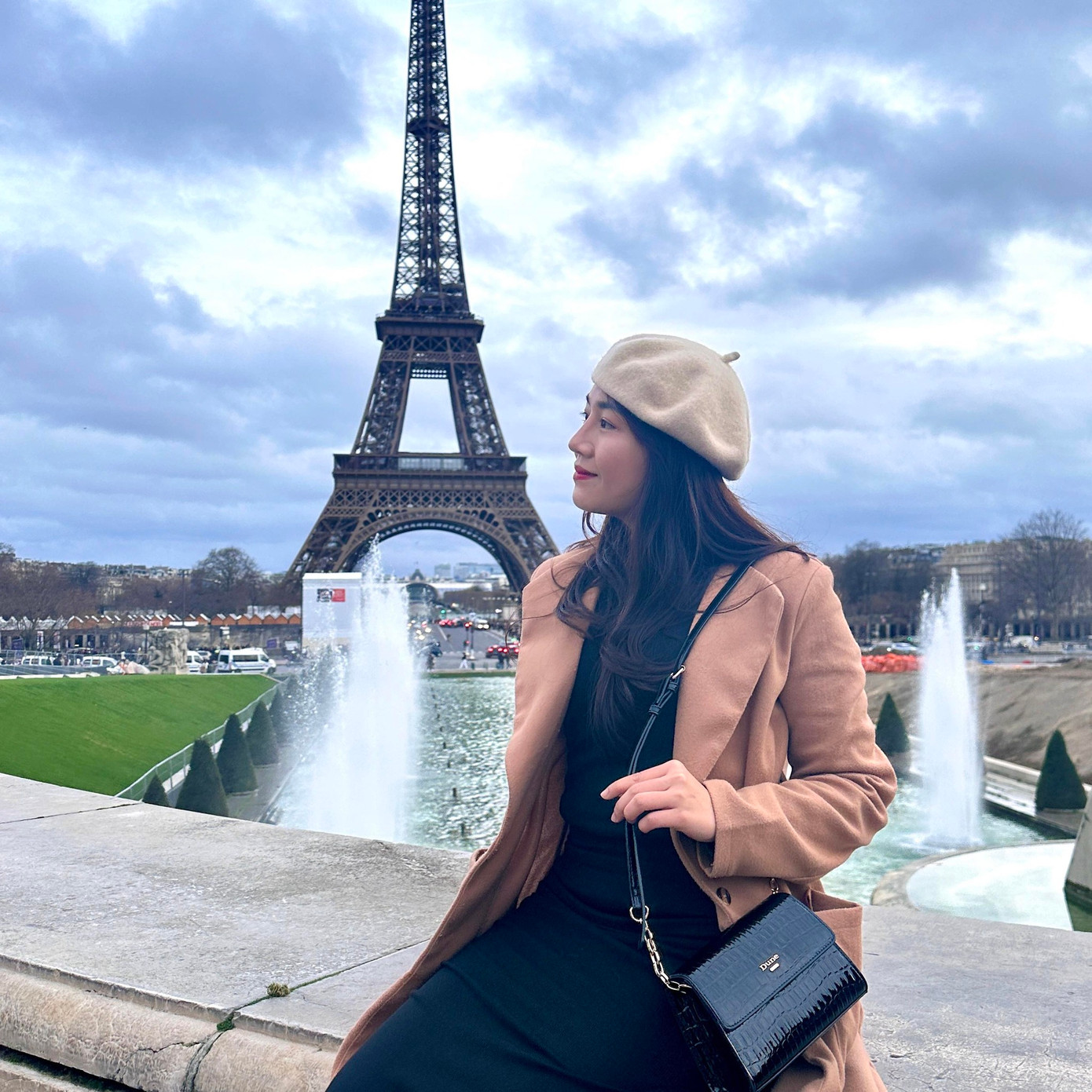 Trần Nguyễn Giang Hương - nữ bác sĩ với khao khát đóng góp cho lĩnh vực phòng chống bệnh tật đỗ cùng lúc 2 học bổng du học bậc thạc sĩ. Trần Nguyễn Giang Hương - nữ bác sĩ với khao khát đóng góp cho lĩnh vực phòng chống bệnh tật đỗ cùng lúc 2 học bổng du học bậc thạc sĩ.