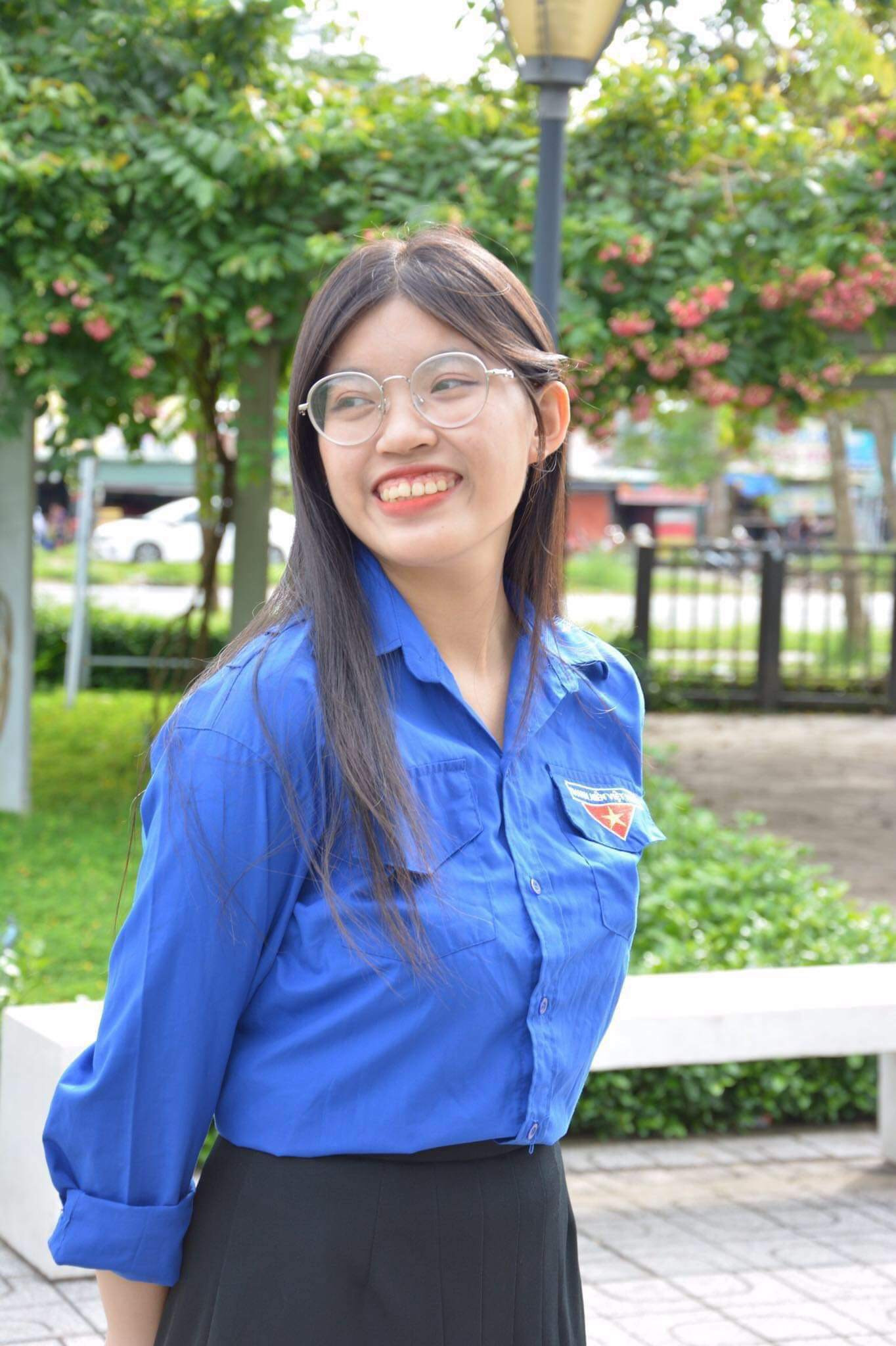 Như Ý áp dụng nhiều biện pháp để “trốn” nóng. Như Ý áp dụng nhiều biện pháp để “trốn” nóng.