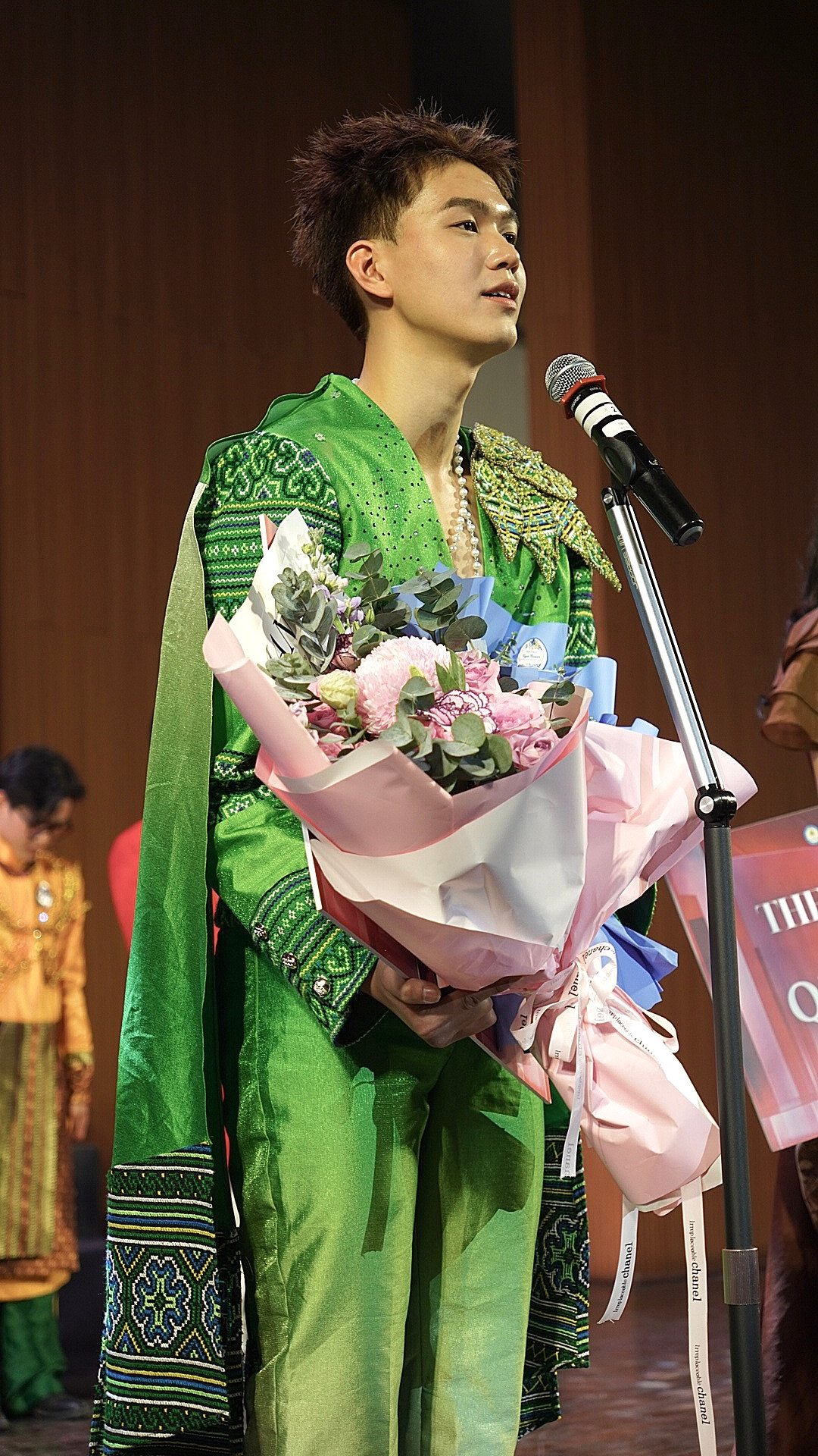 The Face AOF Plus 2024 không chỉ là một cuộc thi, mà còn là sân chơi để các bạn trẻ thể hiện bản thân và khẳng định phong cách.