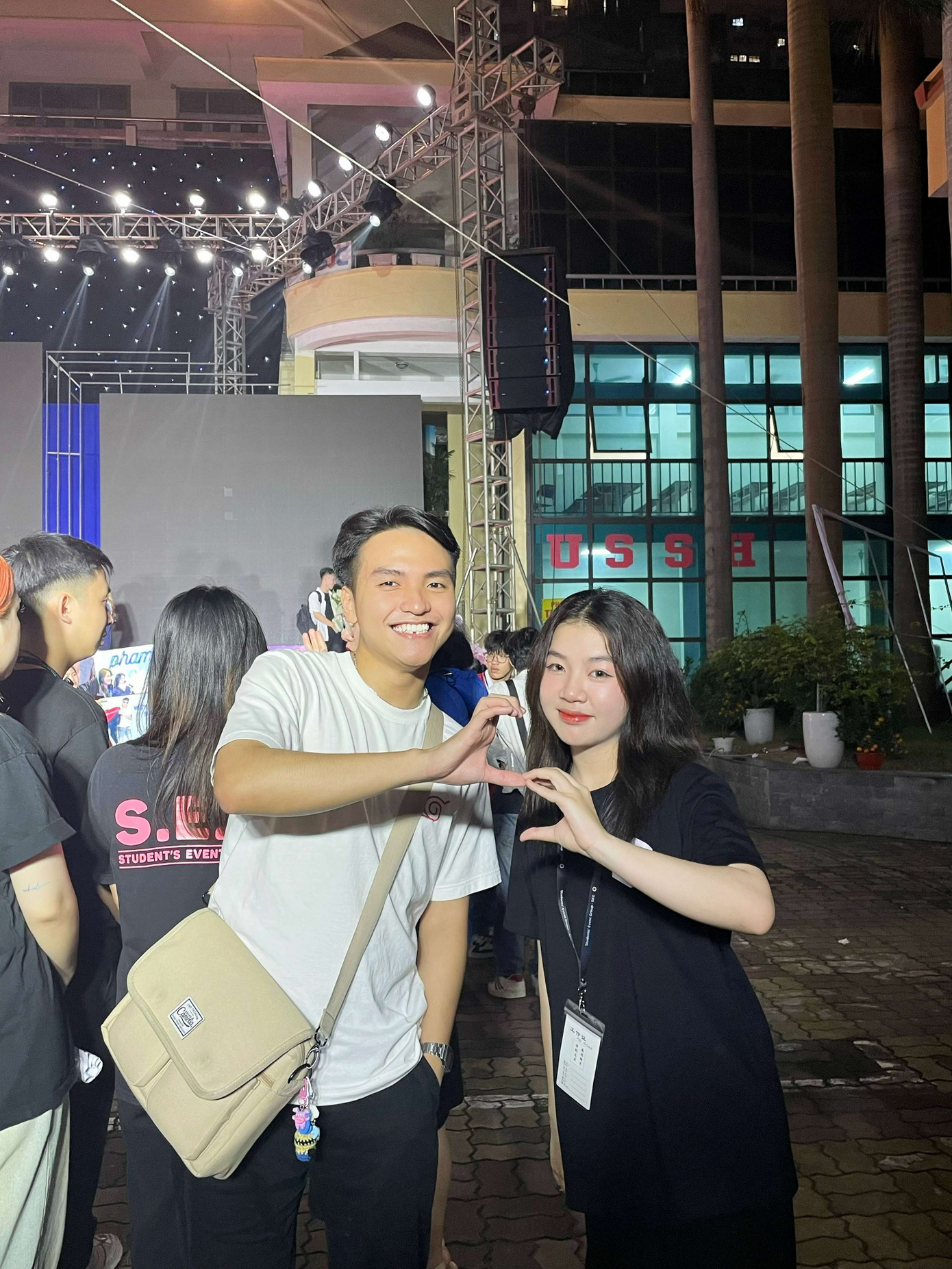 Cô nàng ngày càng năng động và nhiệt huyết hơn. Cô nàng ngày càng năng động và nhiệt huyết hơn.