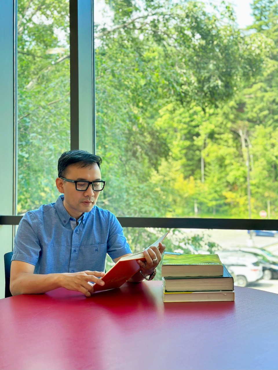 PGS.TS Nguyễn Việt Khôi: "Mỗi đứa trẻ có sức chịu đựng khác nhau nên phụ huynh cần tránh gây áp lực phải có học bổng cho con trẻ".