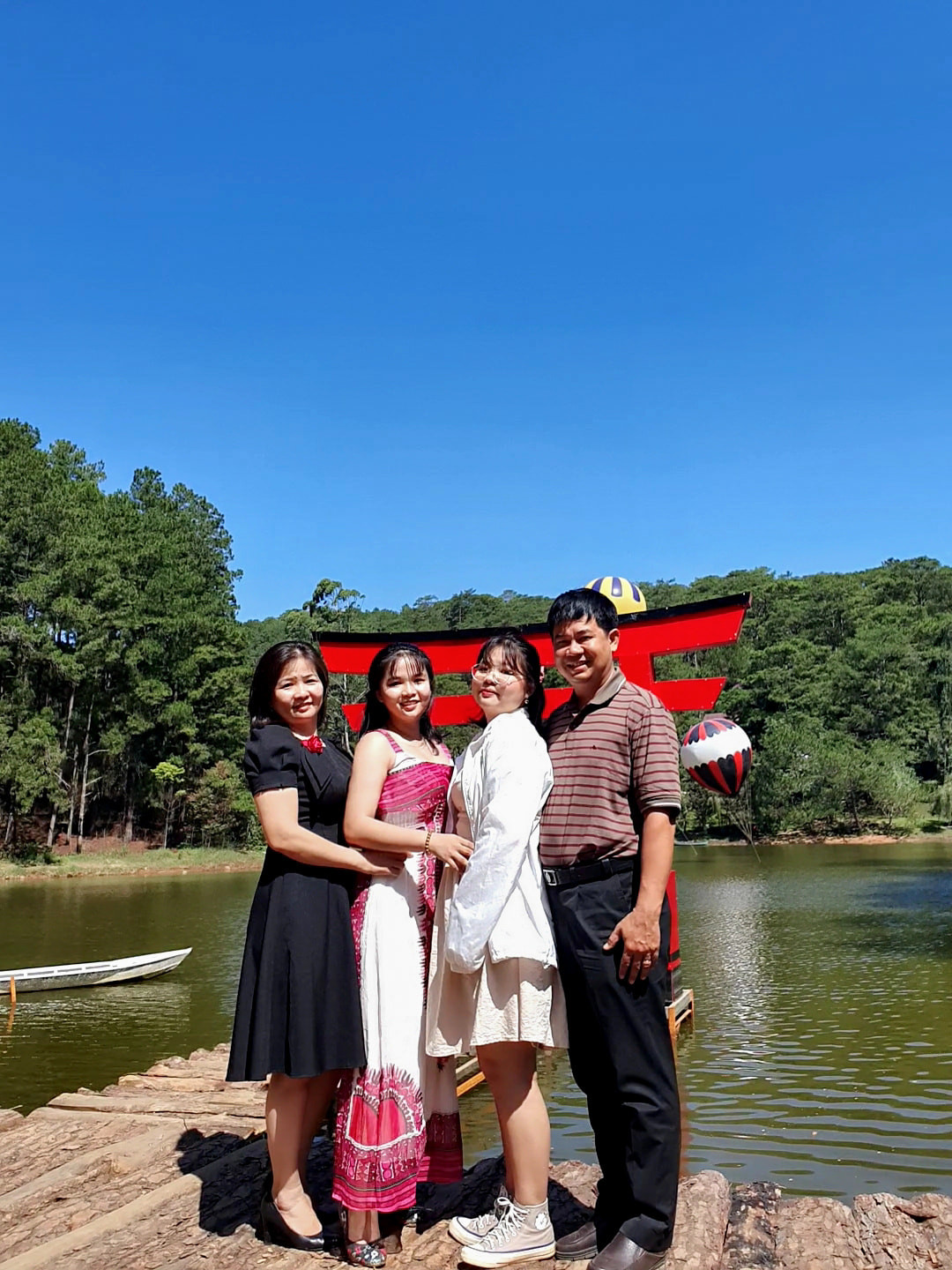 Gia đình luôn là nguồn động lực to lớn tiếp sức mạnh cho Hải Trân.