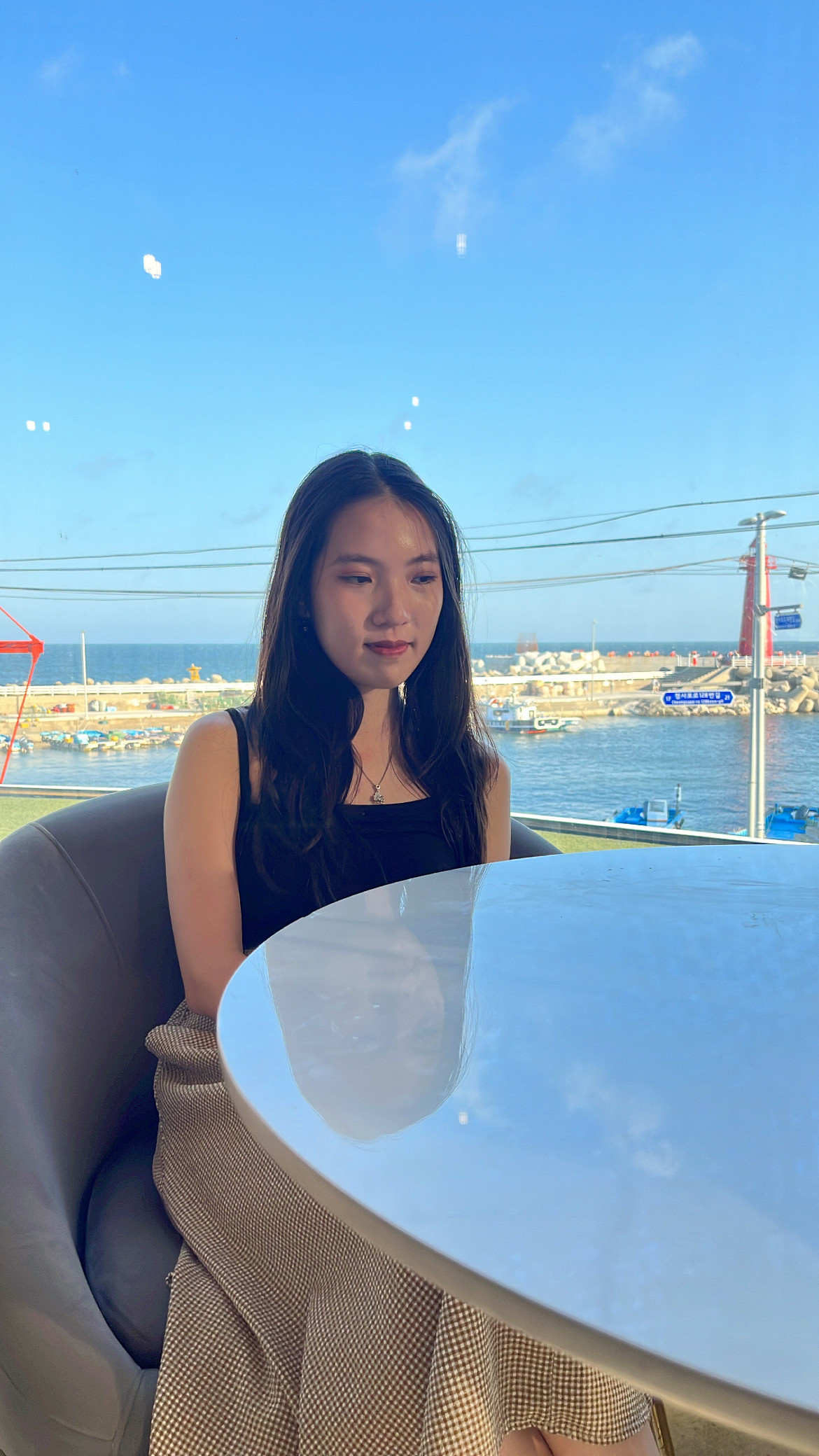 Phan Vũ Hải My (sinh năm 2002) hiện đang du học chuyên ngành Báo chí và Chiến lược truyền thông tại Đại học Sogang tại Hàn Quốc.