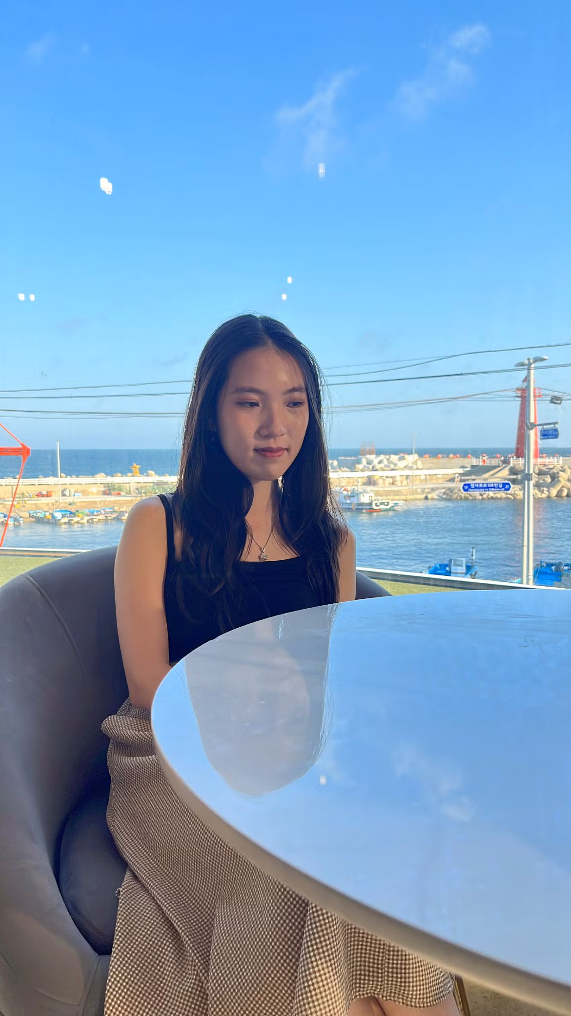 Phan Vũ Hải My (sinh năm 2002) hiện đang du học chuyên ngành Báo chí và Chiến lược truyền thông tại Đại học Sogang tại Hàn Quốc.