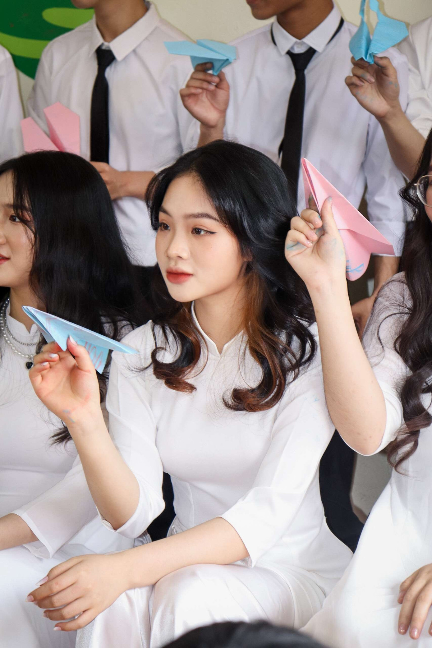 Thu Trang vượt qua rào cản về gia đình, theo đuổi đam mê Báo chí. Thu Trang vượt qua rào cản về gia đình, theo đuổi đam mê Báo chí.