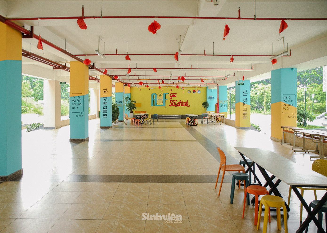 Góc 'nghỉ ngơi' dành cho sinh viên. Góc 'nghỉ ngơi' dành cho sinh viên.