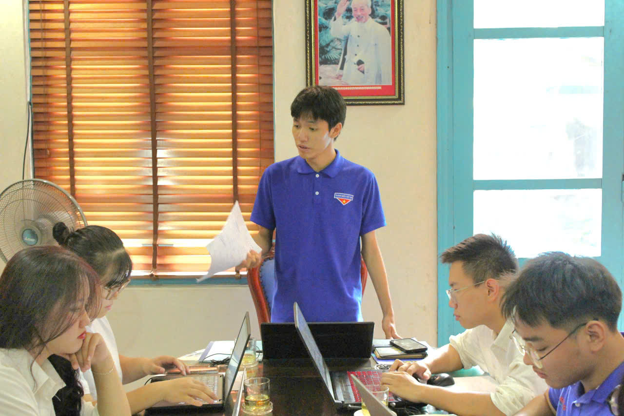 Quốc Đạt đang giữ chức vụ Phó Chủ nhiệm Câu lạc bộ Truyền thông Thanh Thiếu nhi.