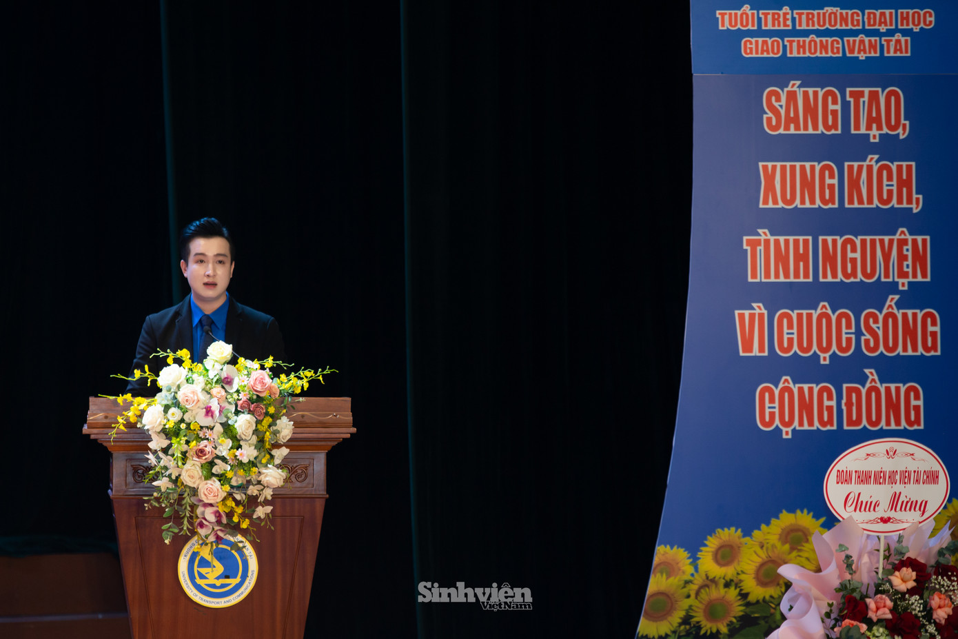 Anh Đào Đức Việt - Phó Bí thư Thành đoàn Hà Nội phát biểu chỉ đạo tại Đại hội. Anh Đào Đức Việt - Phó Bí thư Thành đoàn Hà Nội phát biểu chỉ đạo tại Đại hội.