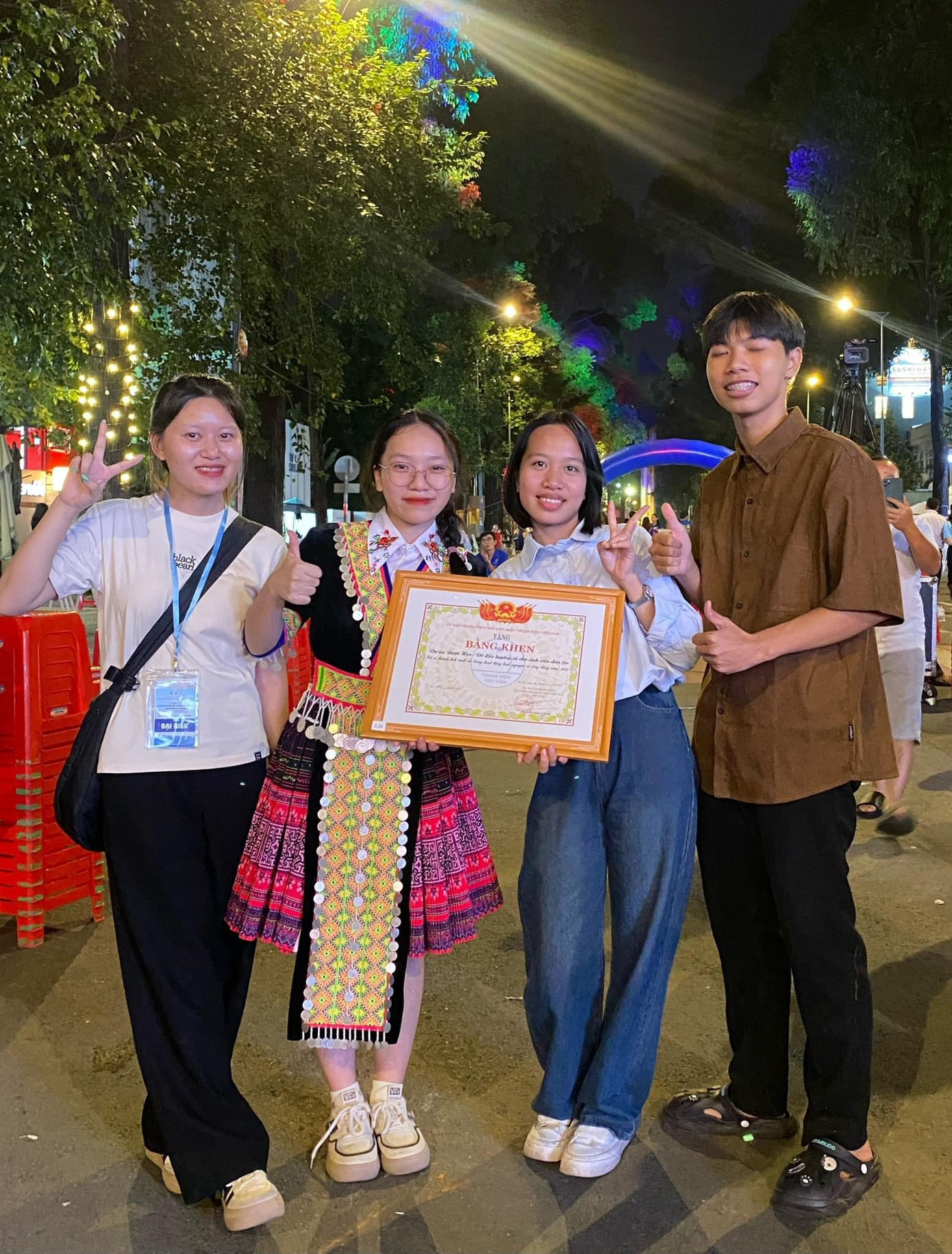 Năm 2023, dự án “Được học - Đỡ đầu laptop cũ cho sinh viên dân tộc” đã được Ủy ban Trung ương Hội Liên hiệp Thanh niên Việt Nam trao tặng bằng khen có thành tích xuất sắc trong hoạt động tình nguyện vì cộng đồng.