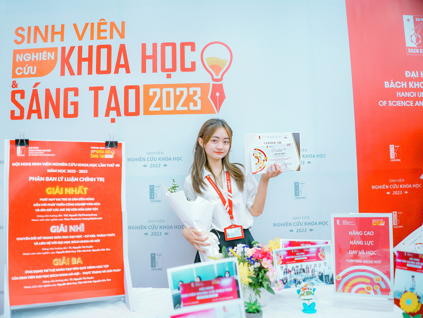 Thu Trang kiên trì tích lũy từng điều kiện cho các tiêu chí được yêu cầu. Thu Trang kiên trì tích lũy từng điều kiện cho các tiêu chí được yêu cầu.