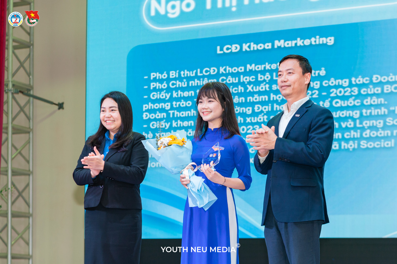 Hương Giang đã được trao tặng “Giải thưởng Cán bộ Đoàn tiêu biểu 26/3” năm 2024. Hương Giang đã được trao tặng “Giải thưởng Cán bộ Đoàn tiêu biểu 26/3” năm 2024.