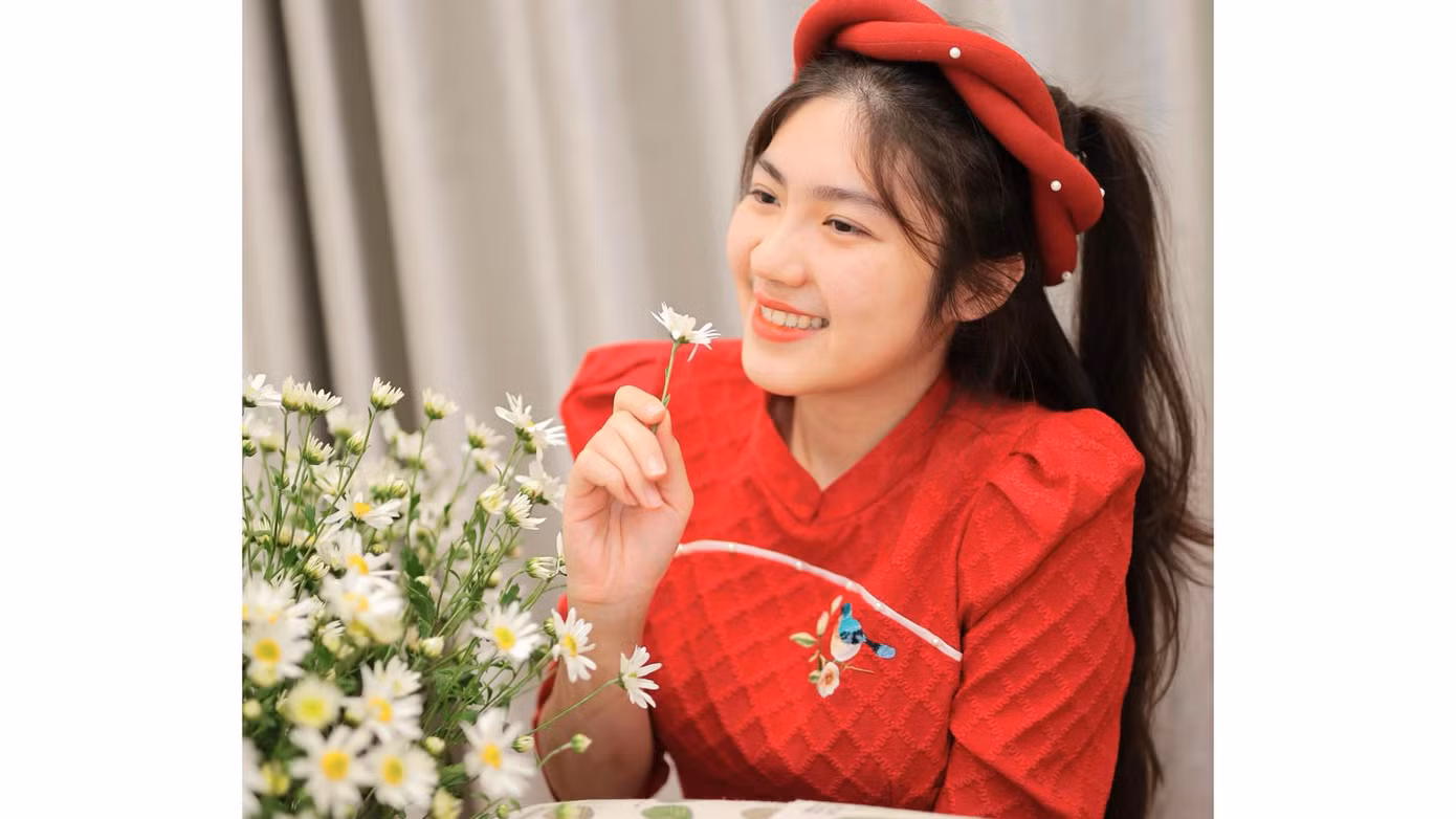 Nữ sinh nhỏ nhắn với ý chí lớn lao, chinh phục thành công hàng loạt thành tích bao người mơ ước ảnh 12