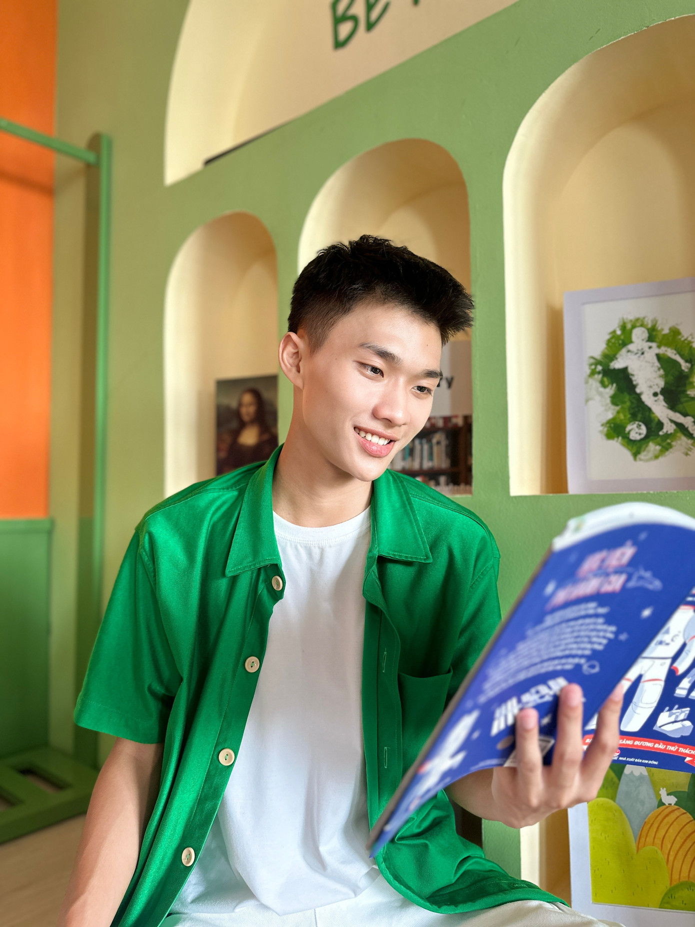 Minh Sơn đóng vai nam chính trong MV quảng cáo của thương hiệu Milo.