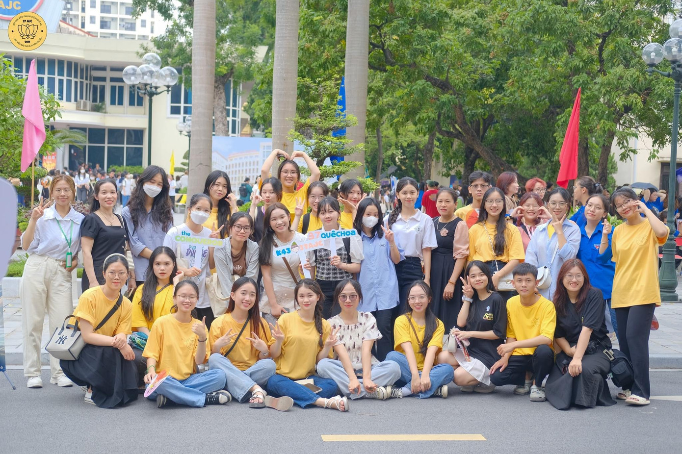 Đội SVTN Nghệ An là ngôi nhà chung ‘đông anh em’ của Ngọc Ánh tại Học viện. Đội SVTN Nghệ An là ngôi nhà chung ‘đông anh em’ của Ngọc Ánh tại Học viện.