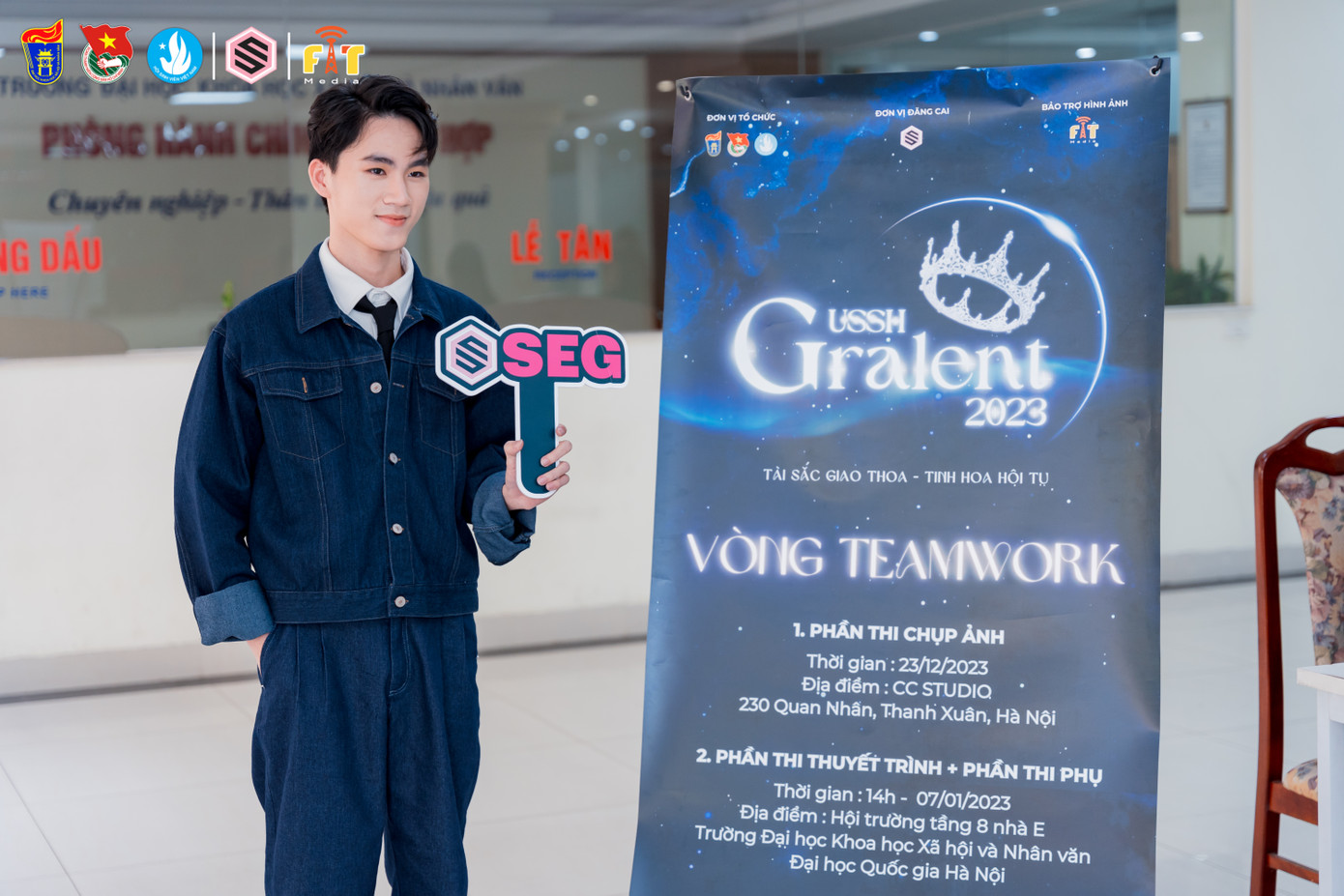 Là một người con của vùng núi Tây Bắc, Thái Sơn luôn mang trong mình niềm tự hào về truyền thống cách mạng của quê hương. Là một người con của vùng núi Tây Bắc, Thái Sơn luôn mang trong mình niềm tự hào về truyền thống cách mạng của quê hương.