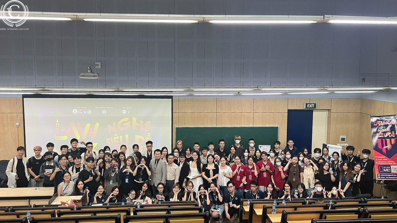 Câu lạc bộ Nghề Luật tại Học viện Phụ nữ Việt Nam.