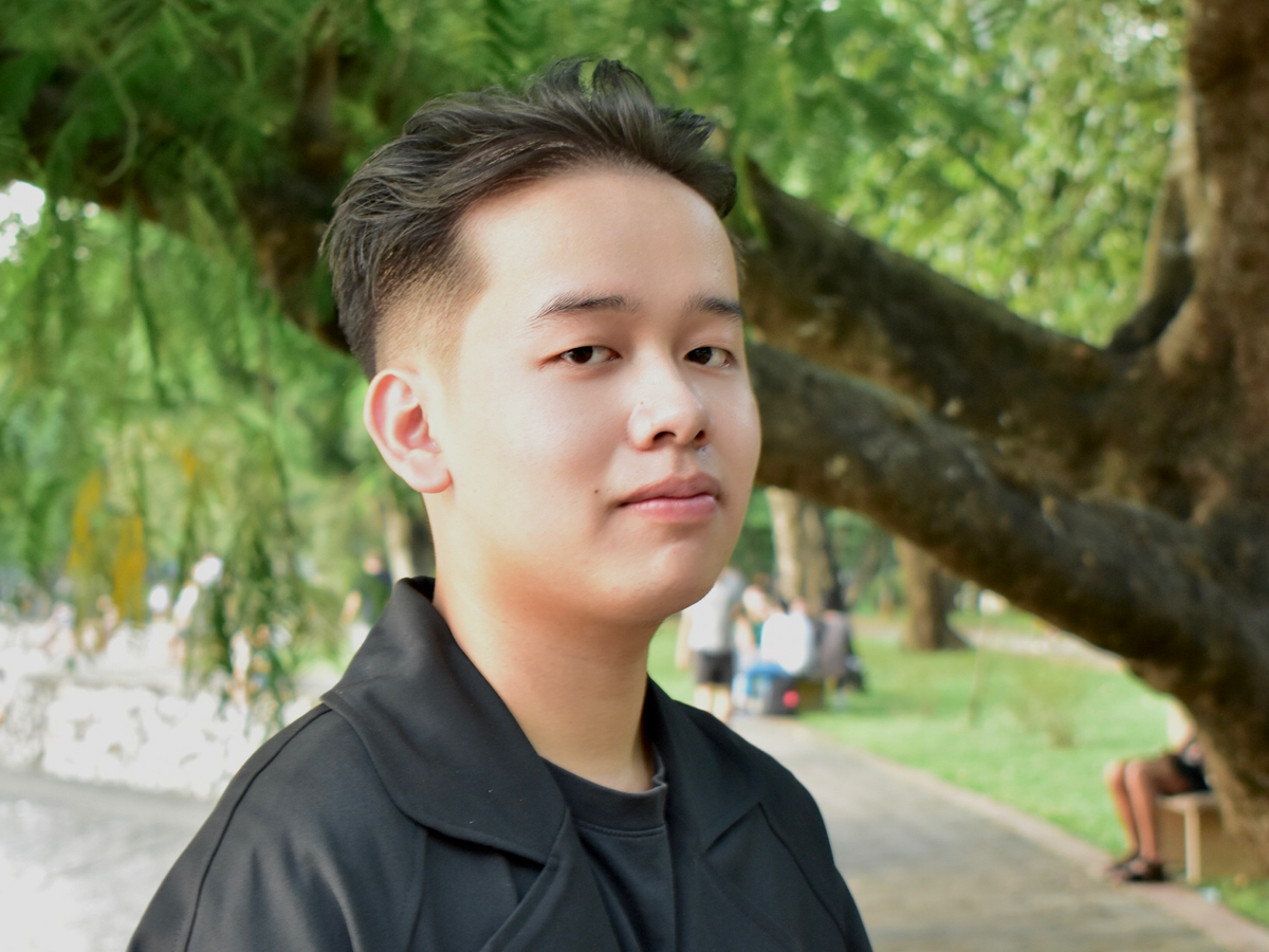 Ngô Xuân Bách (24 tuổi) chọn cách tận hưởng ngày này bằng cách… đi ngủ.