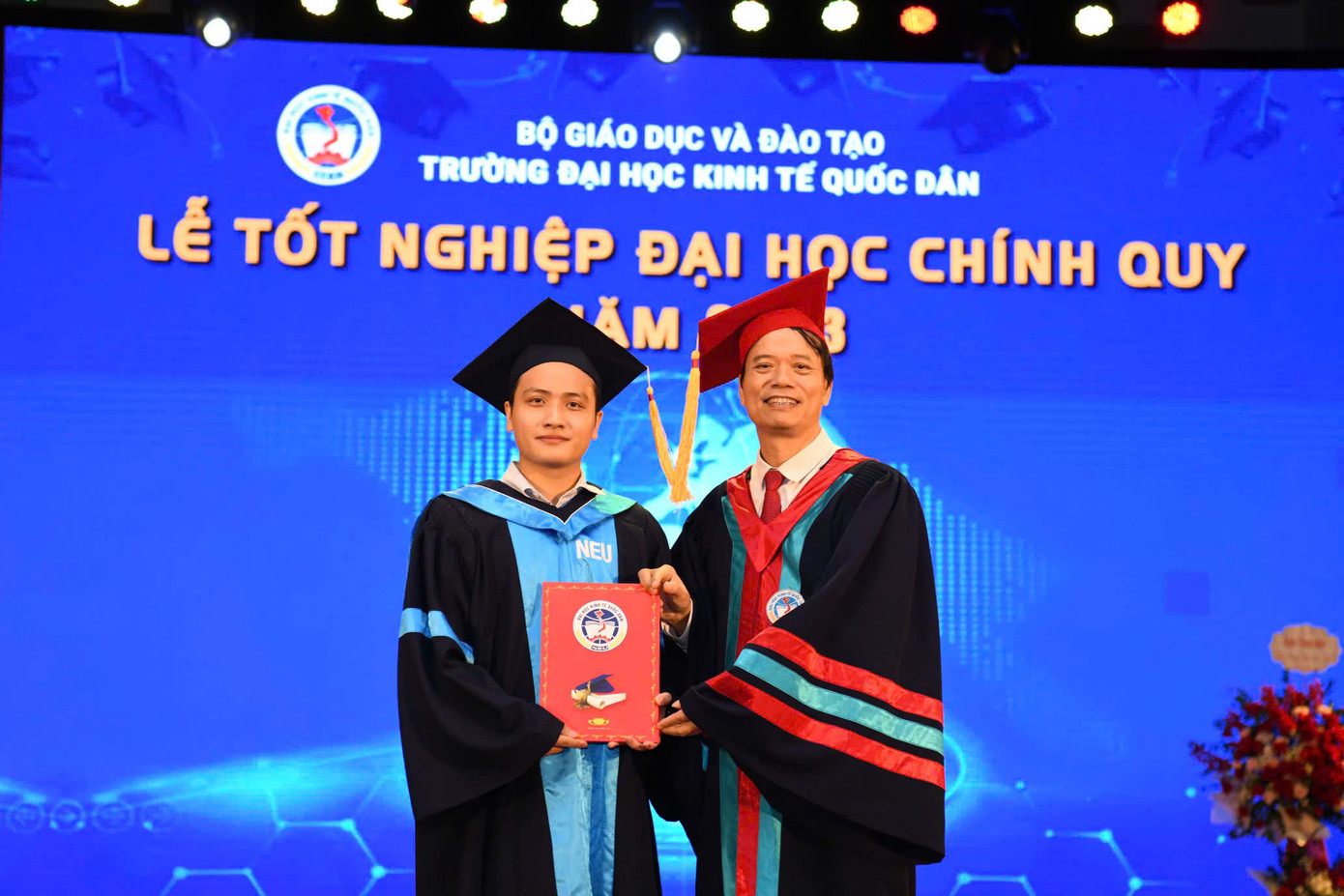 Tâm huyết với dự án Free Scholarship Mentors. Tâm huyết với dự án Free Scholarship Mentors.