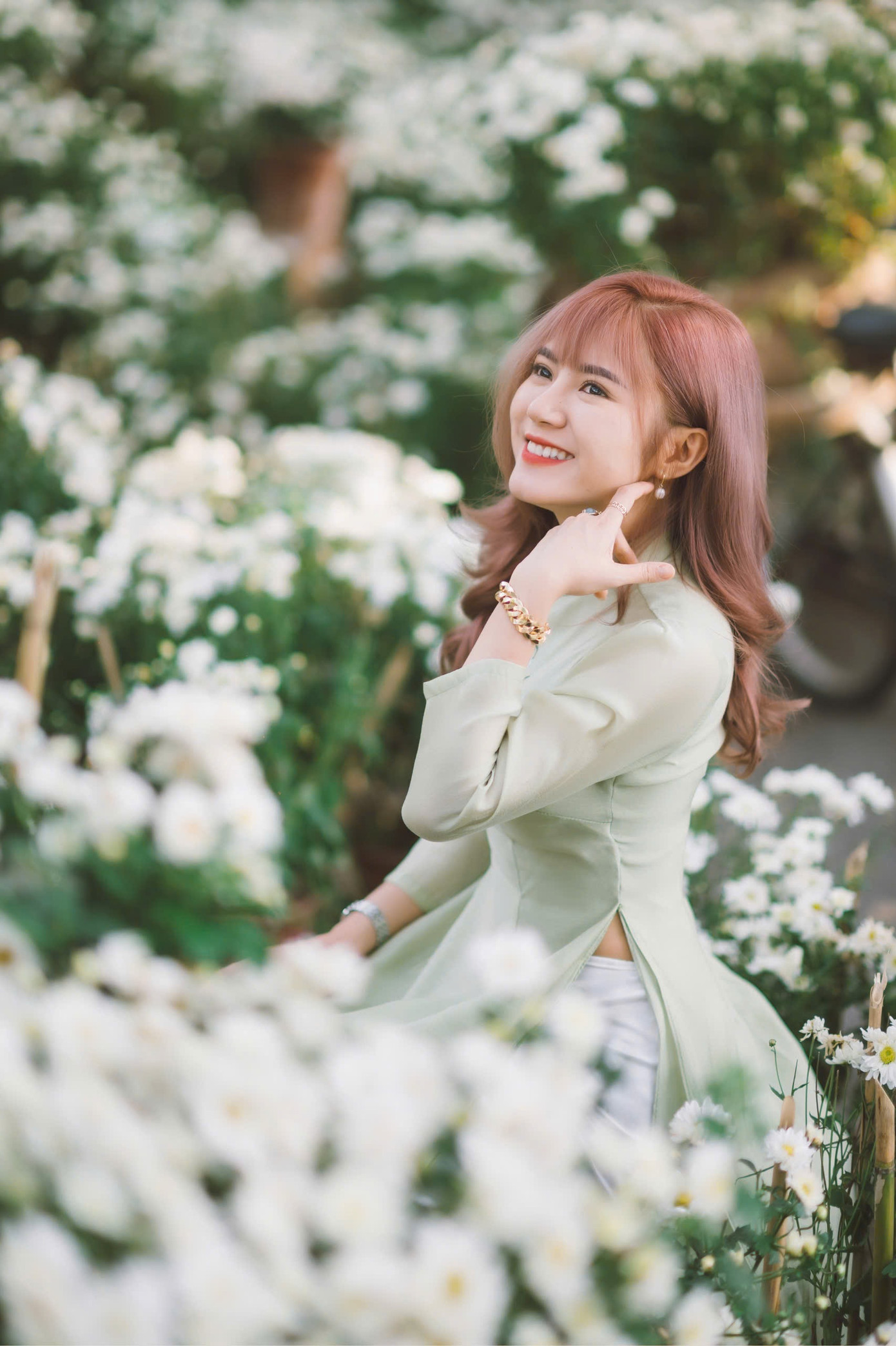 Với cô giáo Trúc Linh, để có thể hiểu và có những cảm nhận sâu sắc về một tác phẩm, việc rèn luyện thường xuyên là điều bắt buộc. Với cô giáo Trúc Linh, để có thể hiểu và có những cảm nhận sâu sắc về một tác phẩm, việc rèn luyện thường xuyên là điều bắt buộc.