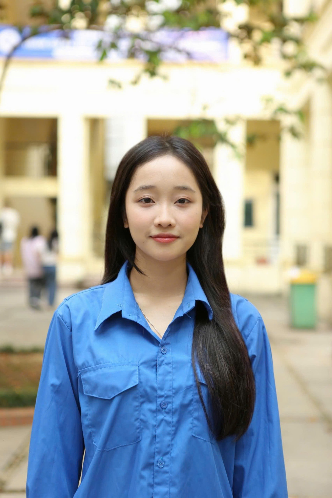 Huyền Diệu được bầu cử trở thành Bí thư chi đoàn của lớp Báo mạng điện tử, đồng thời cũng đảm nhiệm chức vụ Phó Bí thư Đoàn tại địa phương. Huyền Diệu được bầu cử trở thành Bí thư chi đoàn của lớp Báo mạng điện tử, đồng thời cũng đảm nhiệm chức vụ Phó Bí thư Đoàn tại địa phương.