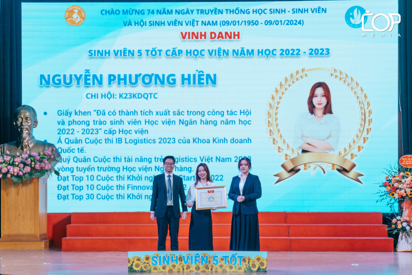Phương Hiền đạt danh hiệu Sinh viên 5 tốt cấp Học viện năm học 2022-2023. Phương Hiền đạt danh hiệu Sinh viên 5 tốt cấp Học viện năm học 2022-2023.