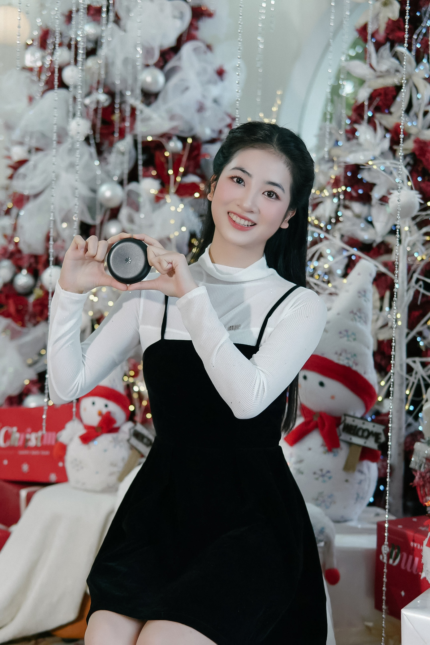 Nghề diễn không chỉ là công việc, mà còn là hành trình khám phá chính mình, thử thách bản thân và lan tỏa cảm xúc đến khán giả.