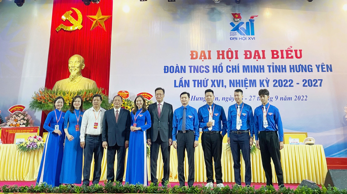 Thành Long là một trong 4 đại biểu là sinh viên tham dự Đại hội đại biểu Đoàn TNCS Hồ Chí Minh tỉnh Hưng Yên lần thứ XVI, nhiệm kỳ 2022-2027. Thành Long là một trong 4 đại biểu là sinh viên tham dự Đại hội đại biểu Đoàn TNCS Hồ Chí Minh tỉnh Hưng Yên lần thứ XVI, nhiệm kỳ 2022-2027.