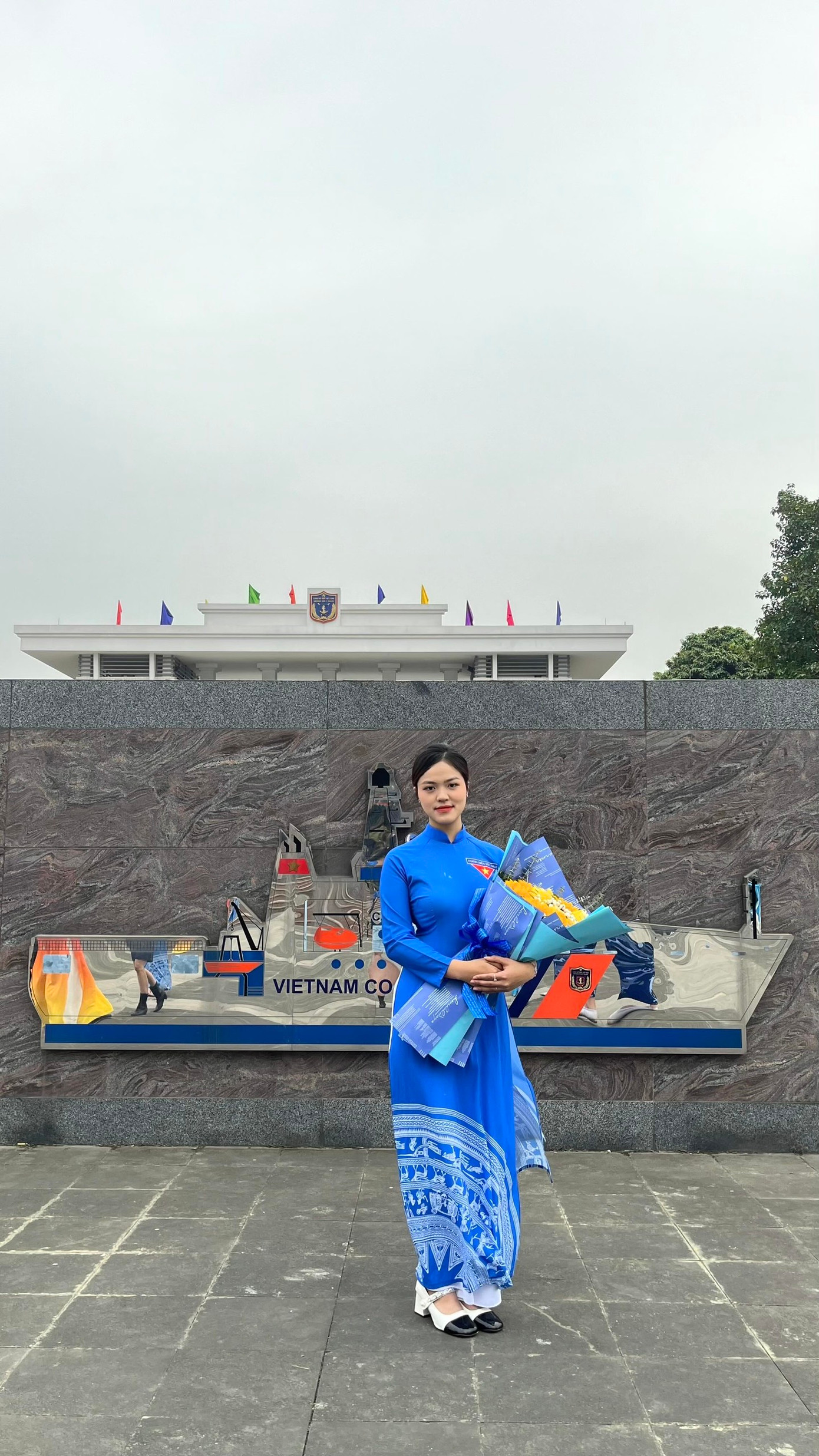 Nguyễn Thị Thùy tham gia hoạt động trong lễ Tuyên dương gương mặt trẻ tiêu biểu cảnh sát biển 2023. Nguyễn Thị Thùy tham gia hoạt động trong lễ Tuyên dương gương mặt trẻ tiêu biểu cảnh sát biển 2023.