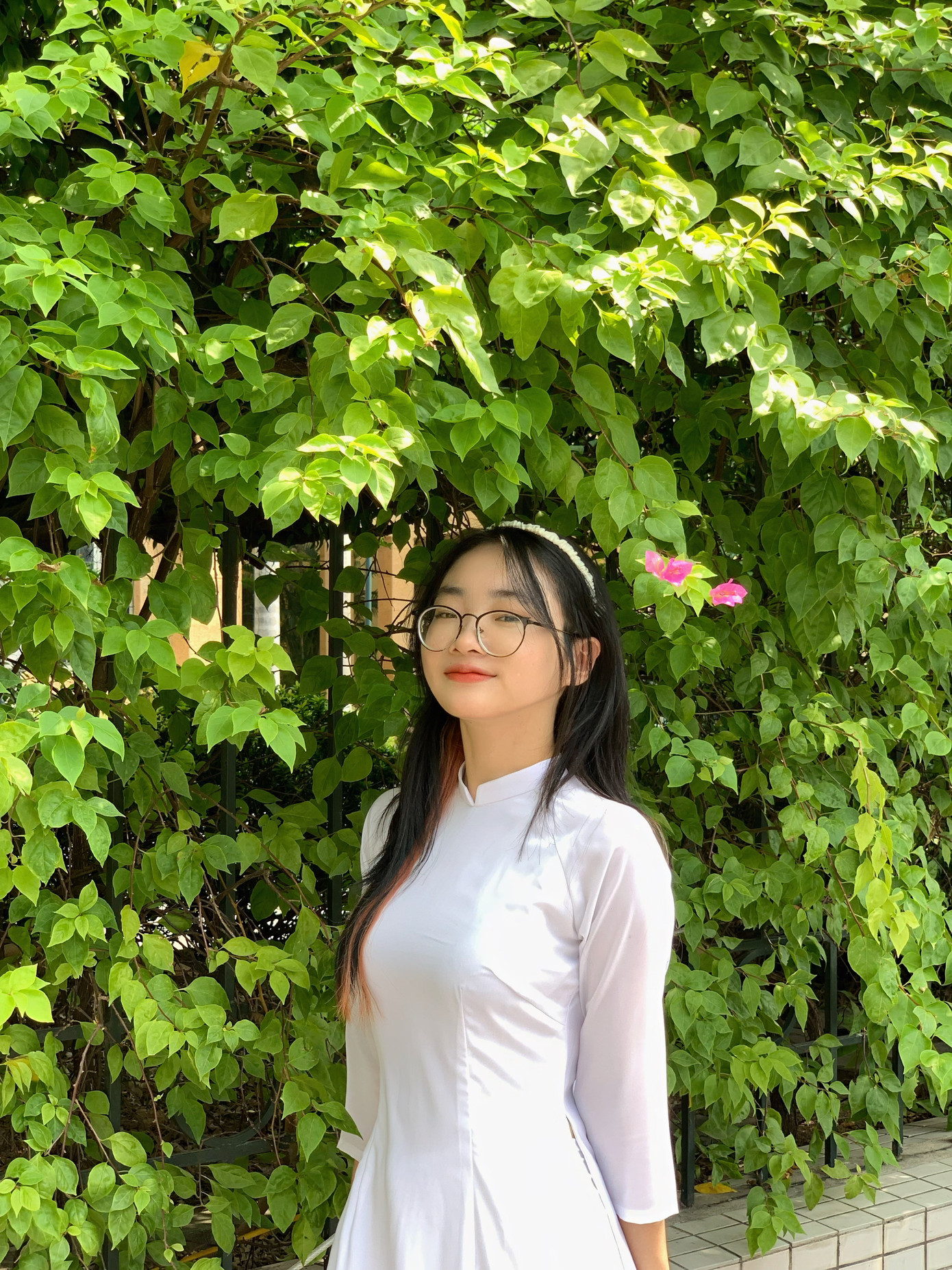 Nữ sinh trong ngày nhận học bổng KKHT năm học 2022-2023.