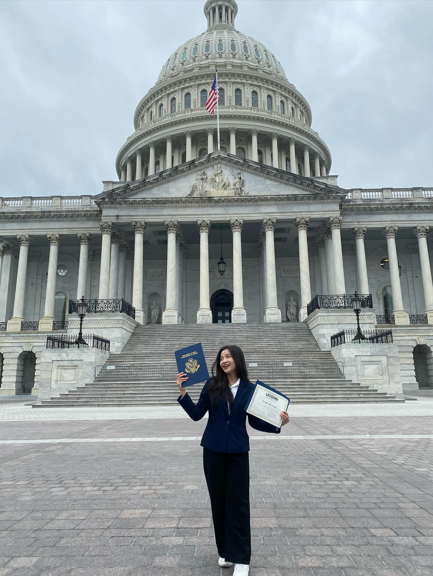 Tham quan tòa nhà Quốc hội Mỹ (US Capitol) trong khuôn khổ chương trình YSEALI năm 2024.