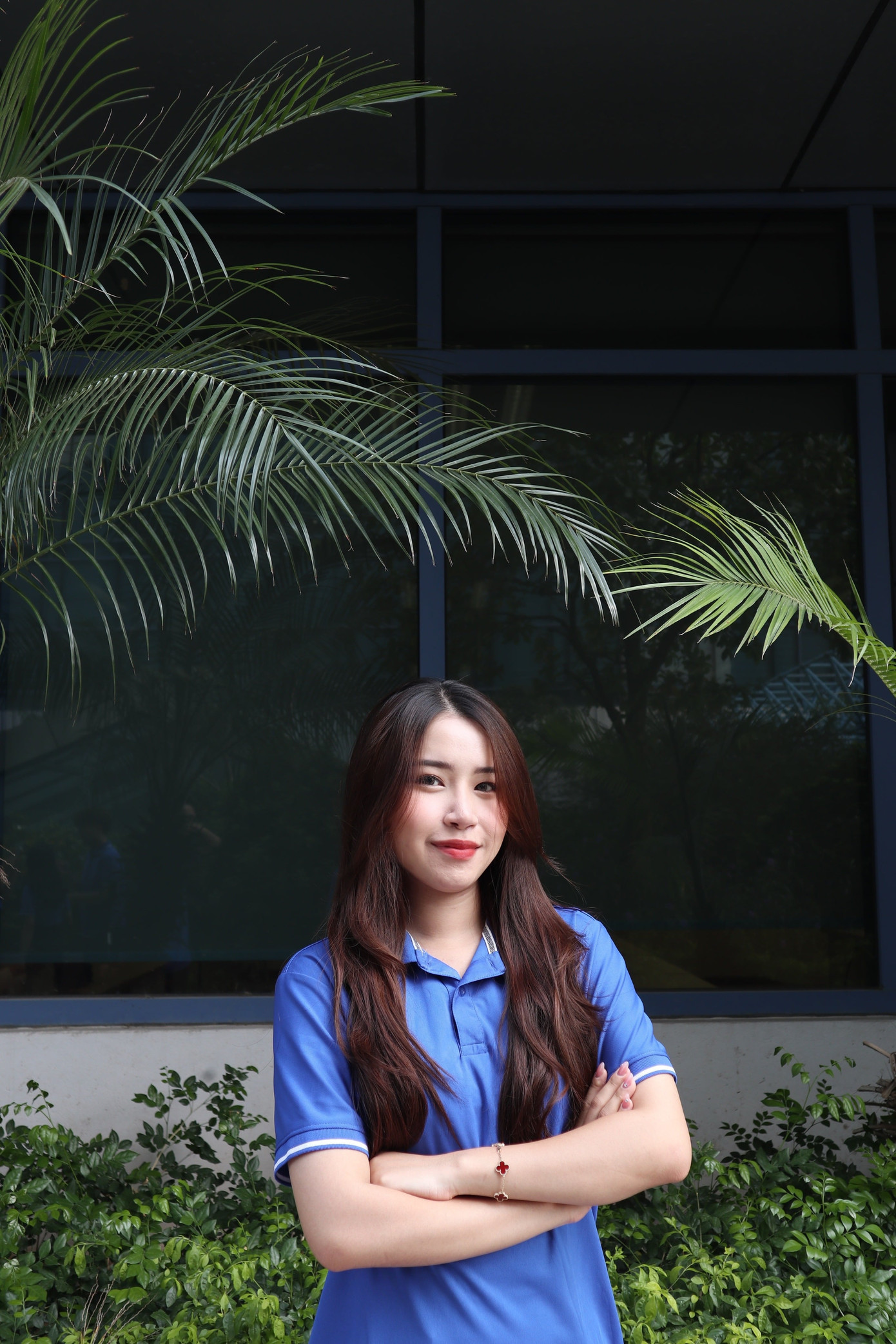 Dương Khánh Huyền đang là sinh viên năm 3 ngành Kinh tế Đầu tư CLC, Trường Đại học Kinh tế Quốc dân. Dương Khánh Huyền đang là sinh viên năm 3 ngành Kinh tế Đầu tư CLC, Trường Đại học Kinh tế Quốc dân.